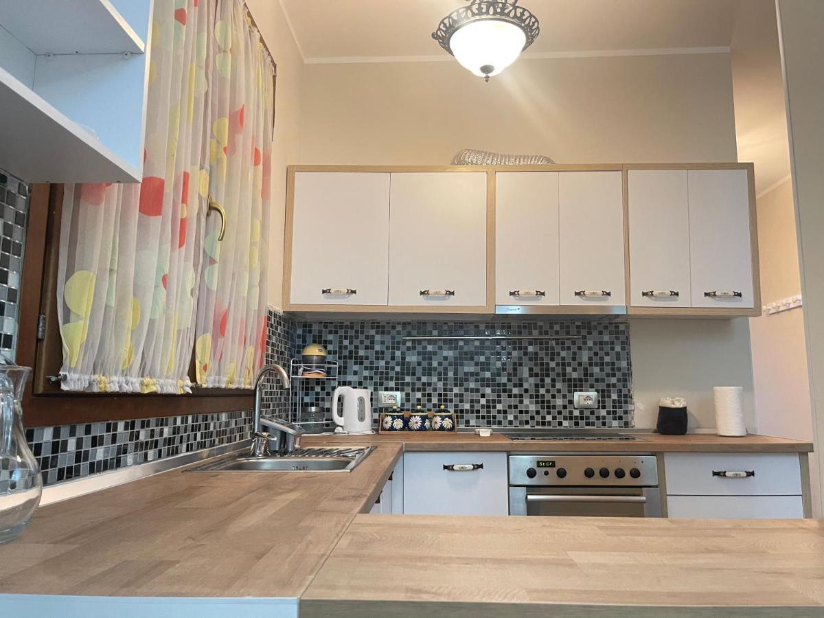 Mediterranean Sea Apartment City Center ドゥラス エクステリア 写真