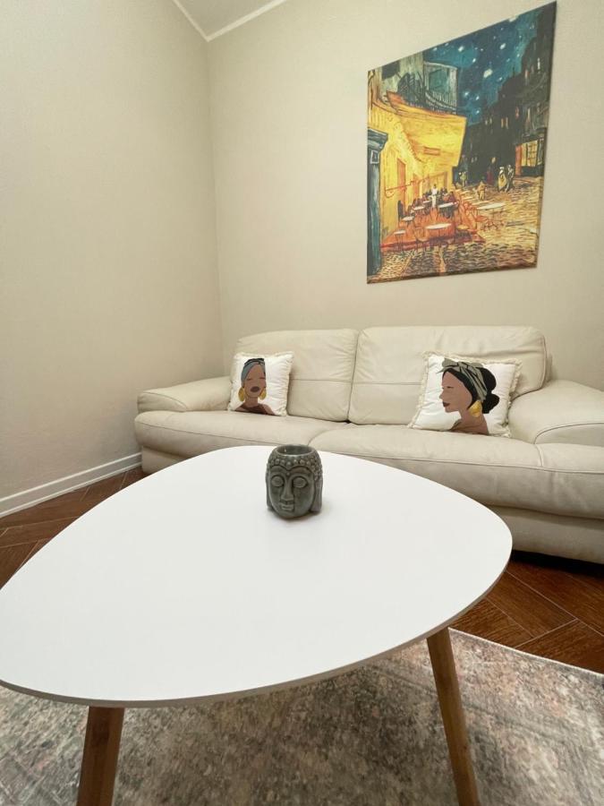 Mediterranean Sea Apartment City Center ドゥラス エクステリア 写真