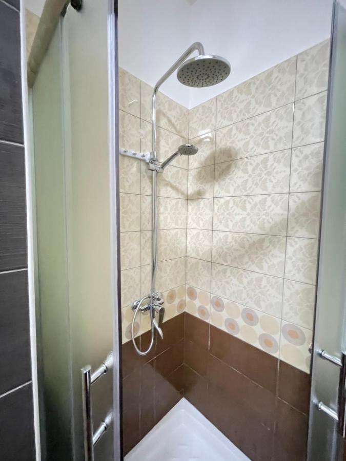 Mediterranean Sea Apartment City Center ドゥラス エクステリア 写真